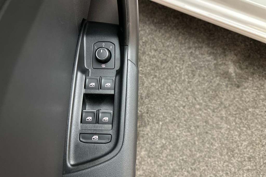 Audi A1 (J118HL) met abonnement