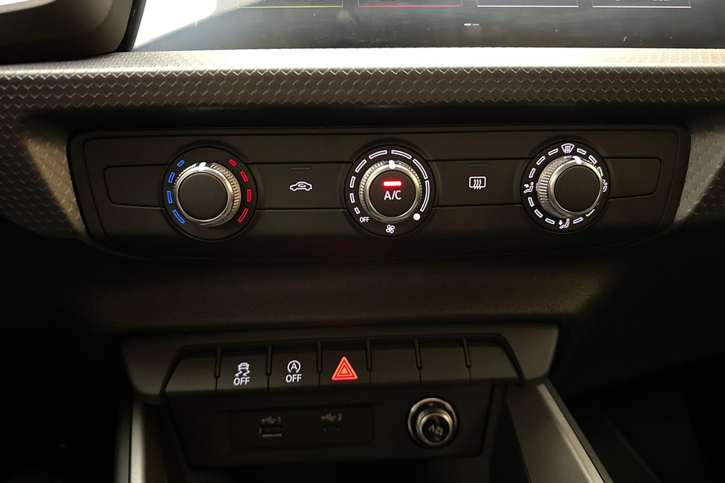 Audi A1 (J118HL) met abonnement