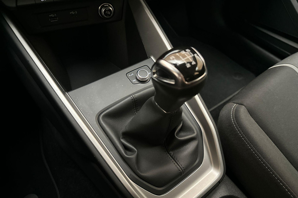 Audi A1 (J118HL) met abonnement