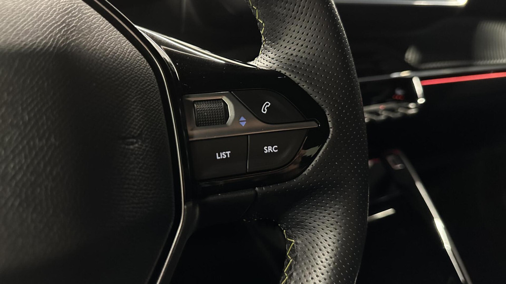 Peugeot 208 (L305XG) met abonnement