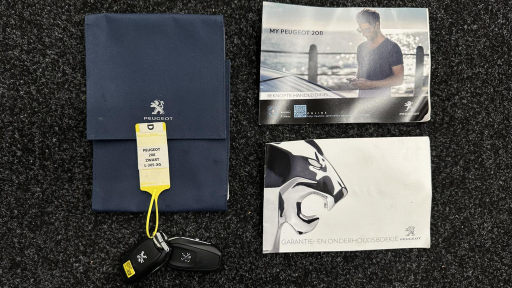 Peugeot 208 (L305XG) met abonnement