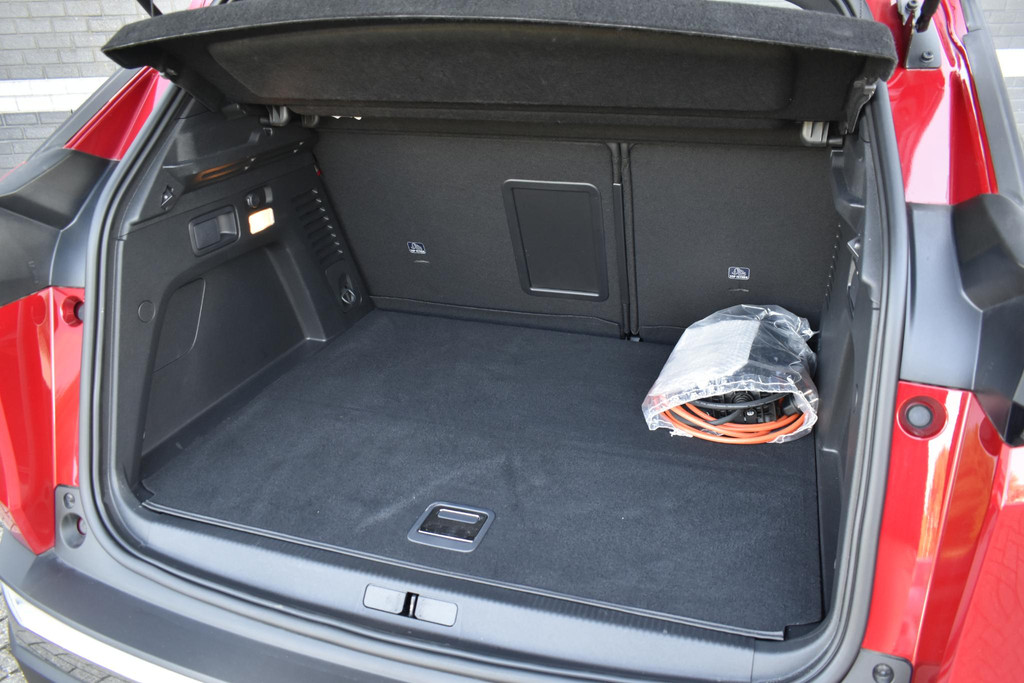 Peugeot 3008 (JFX65J) met abonnement