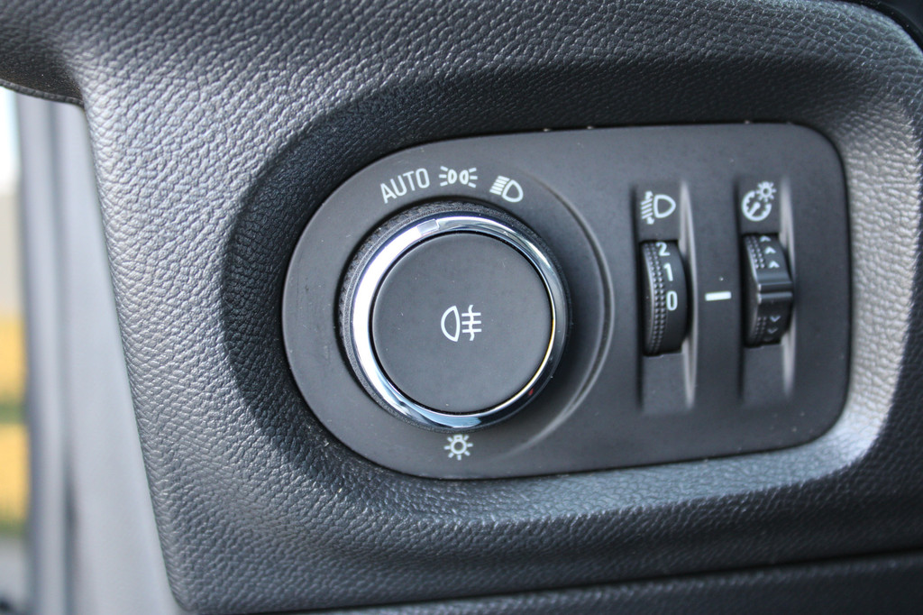 Opel Corsa (R836XP) met abonnement