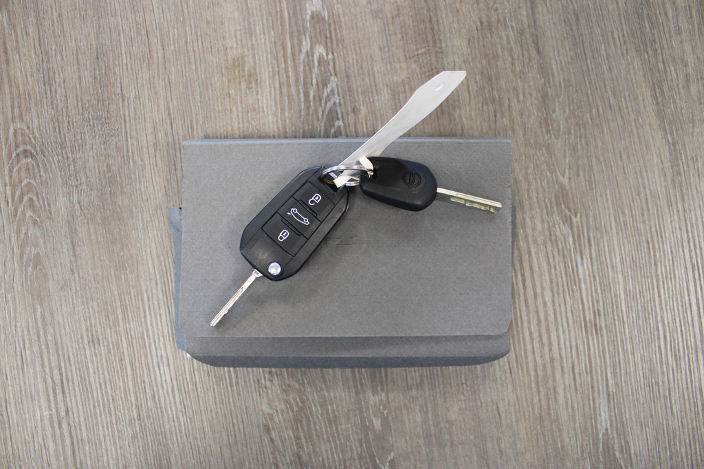 Opel Corsa (R836XP) met abonnement