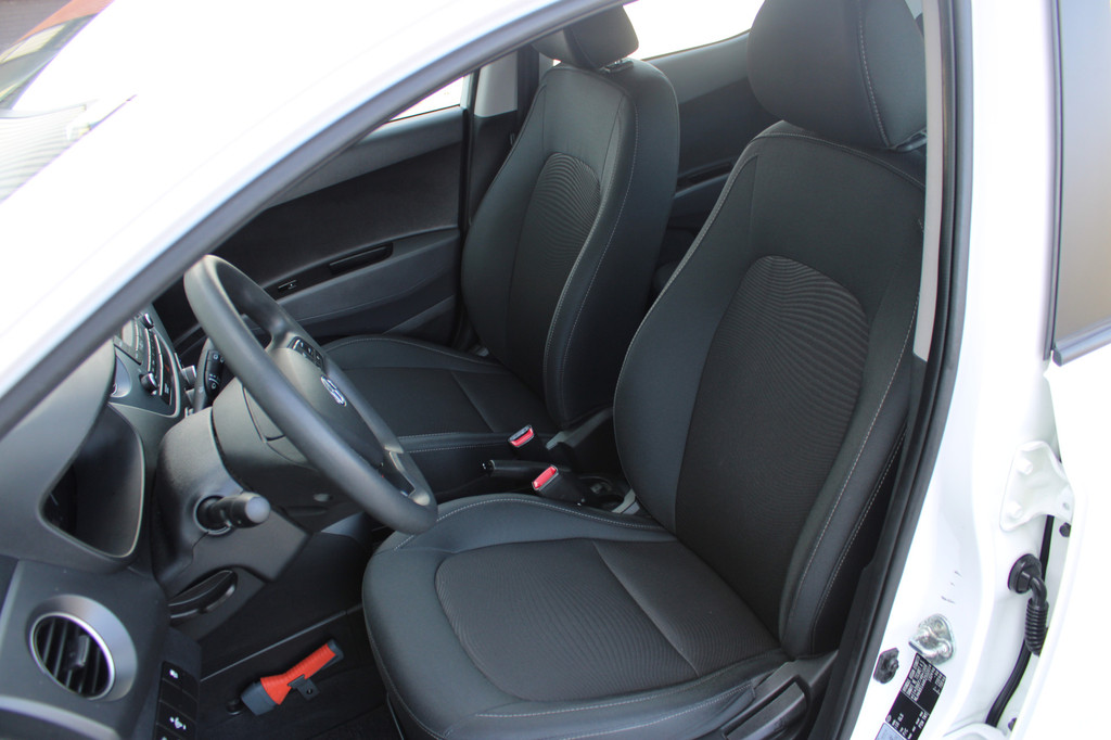 Hyundai i10 (ZH021Z) met abonnement