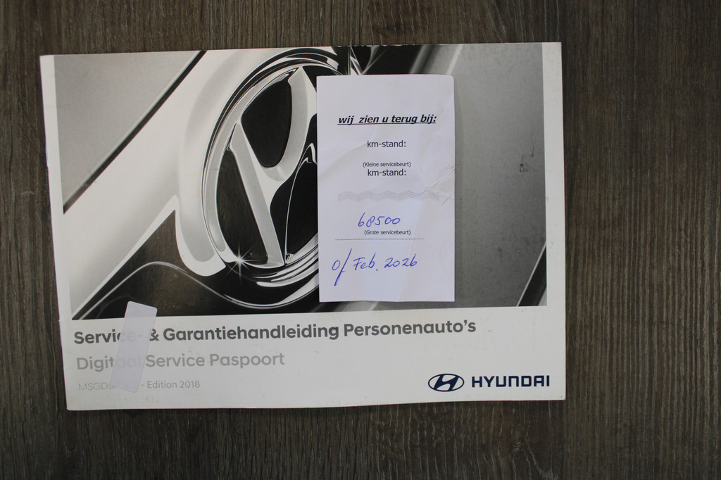 Hyundai i10 (ZH021Z) met abonnement