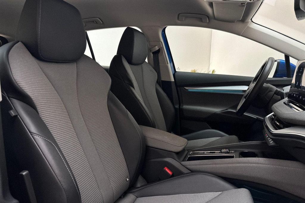 ŠKODA ENYAQ iV (S996NG) met abonnement