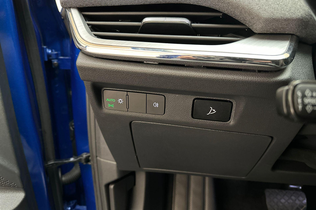 ŠKODA ENYAQ iV (S996NG) met abonnement