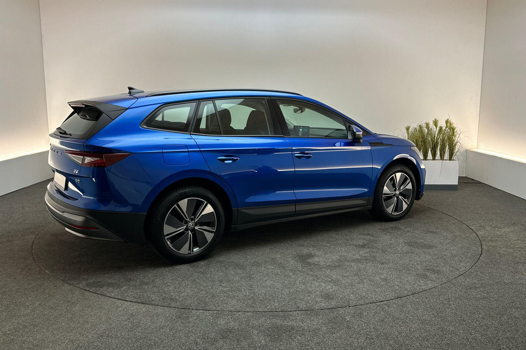 ŠKODA ENYAQ iV (S996NG) met abonnement