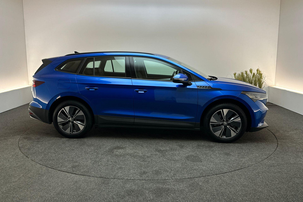 ŠKODA ENYAQ iV (S996NG) met abonnement
