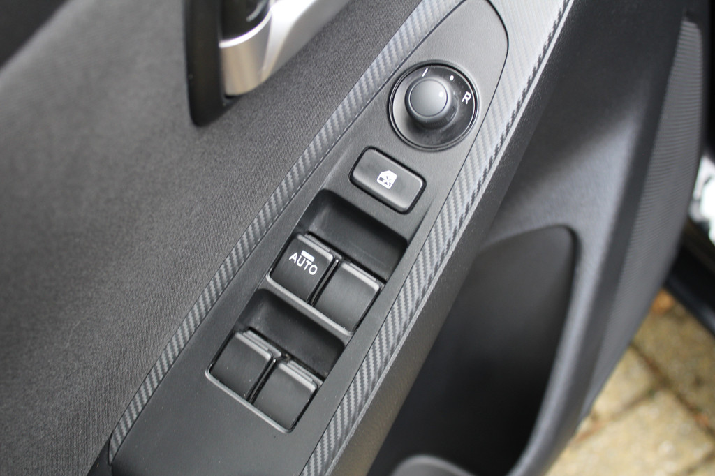 Mazda 2 (JGF49V) met abonnement