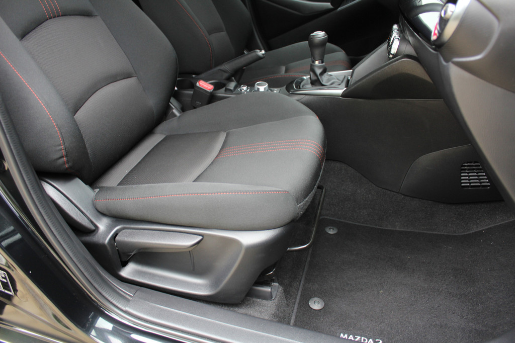 Mazda 2 (JGF49V) met abonnement