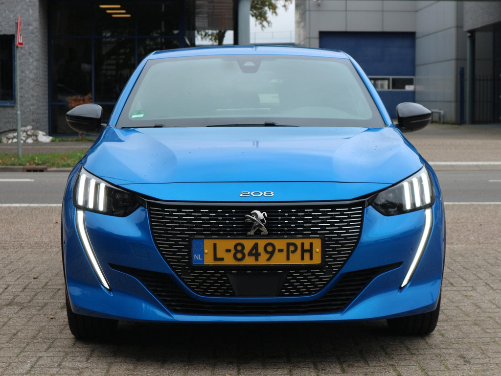 Peugeot 208 (L849PH) met abonnement