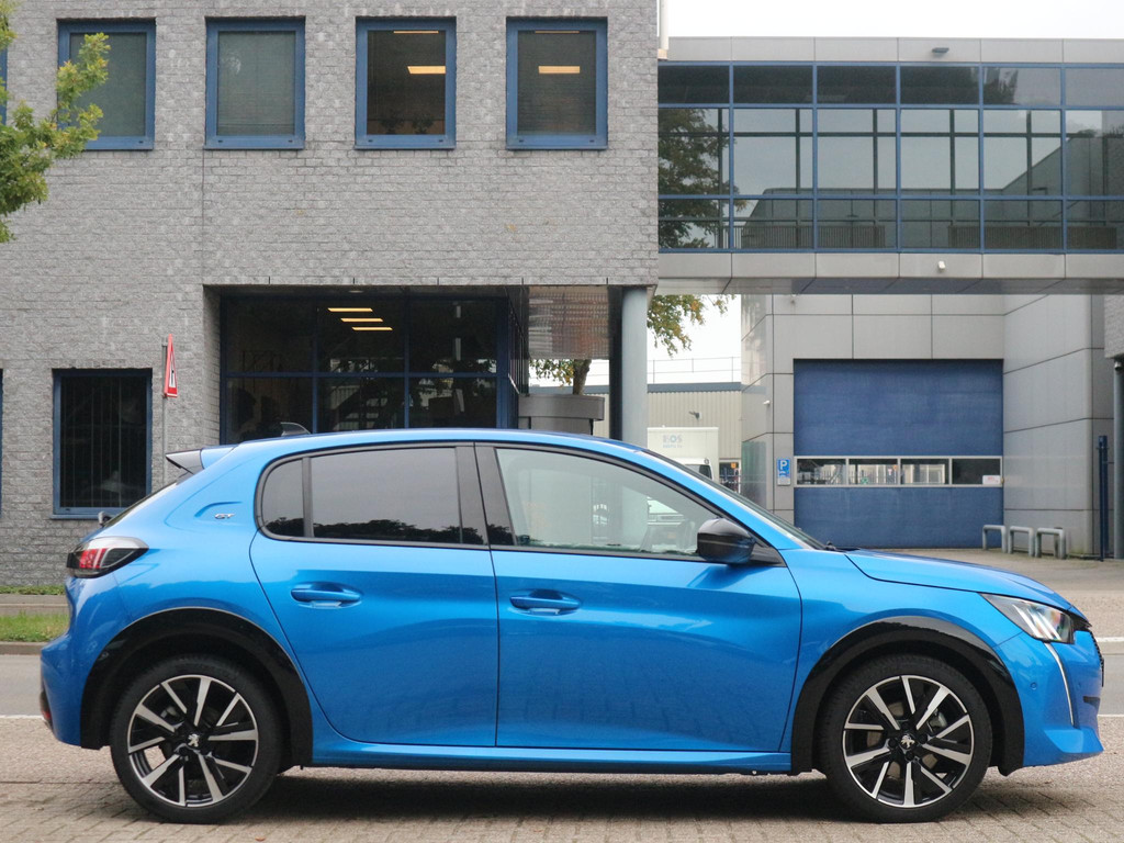 Peugeot 208 (L849PH) met abonnement