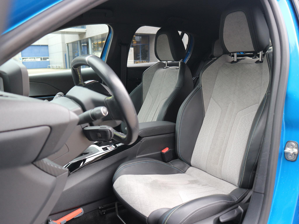 Peugeot 208 (L849PH) met abonnement