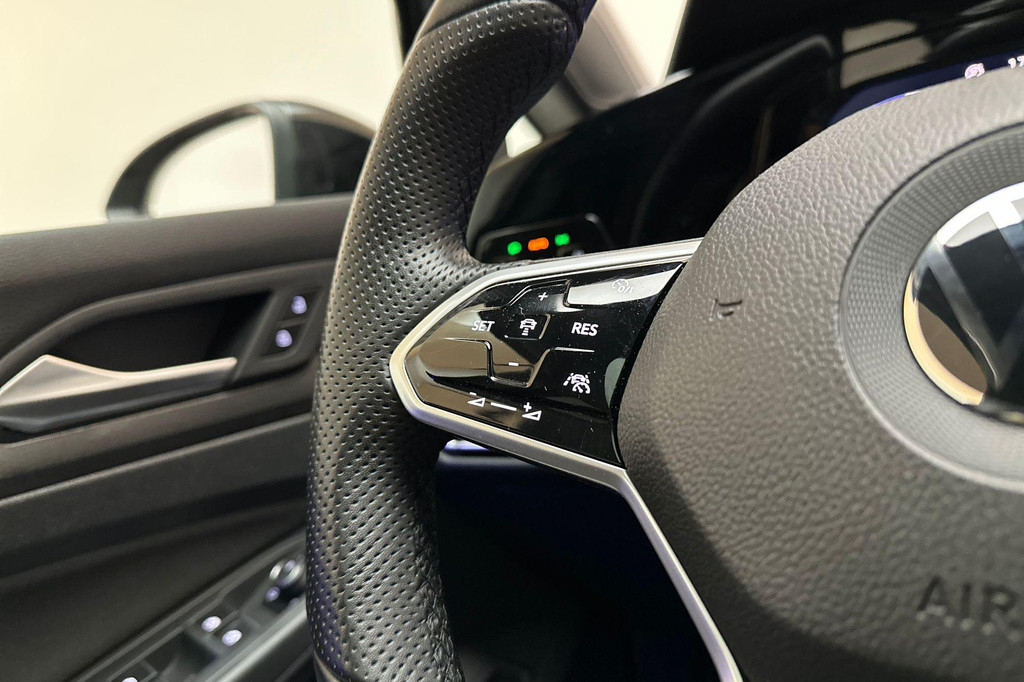 Volkswagen Golf GTE (JFT39V) met abonnement