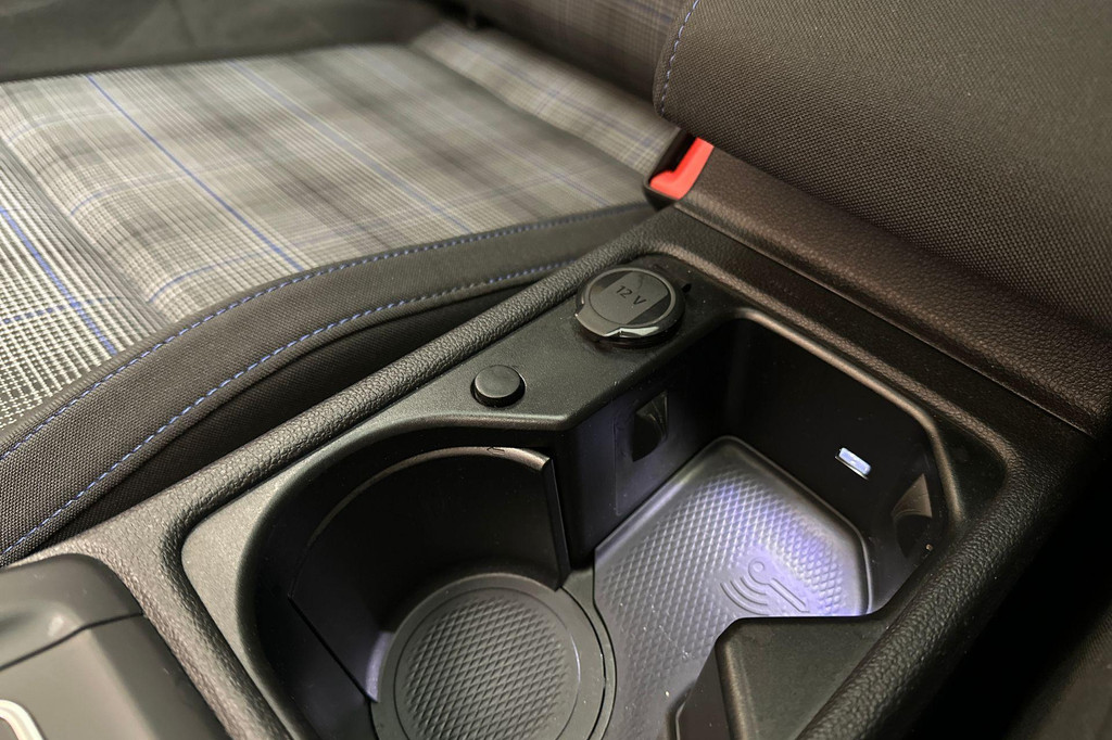 Volkswagen Golf GTE (JFT39V) met abonnement