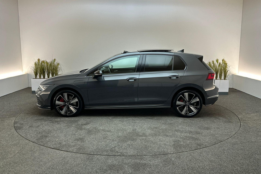 Volkswagen Golf GTE (JFT39V) met abonnement