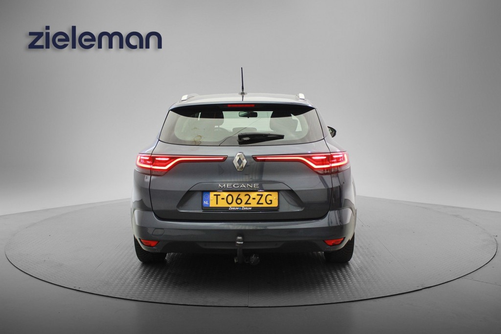 Renault MEGANE Estate (T062ZG) met abonnement