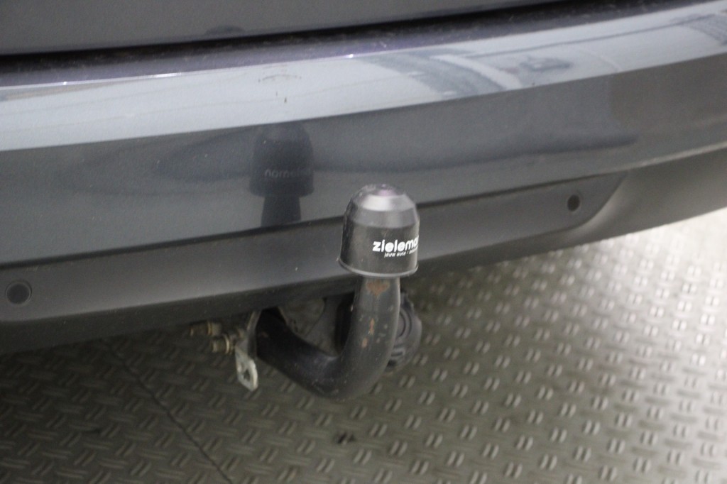 Renault MEGANE Estate (T062ZG) met abonnement