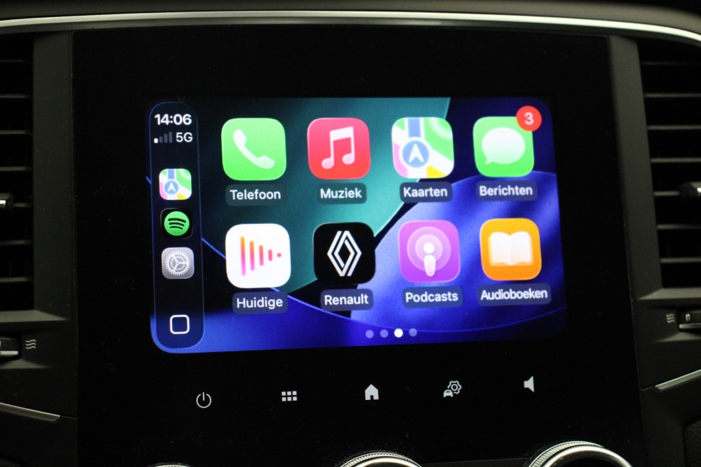 Renault MEGANE Estate (T062ZG) met abonnement