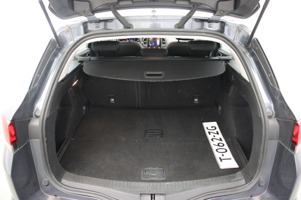 Renault MEGANE Estate (T062ZG) met abonnement