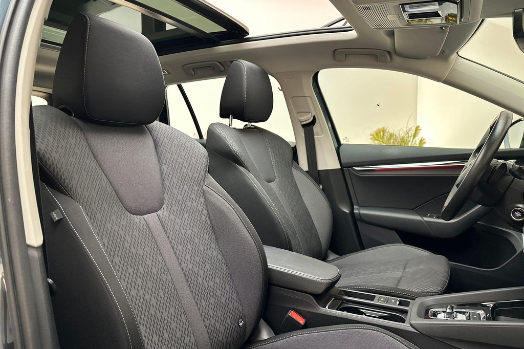 ŠKODA Octavia (JFR45P) met abonnement