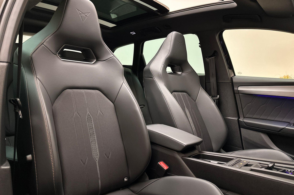 CUPRA Leon Sportstourer (HVV21L) met abonnement