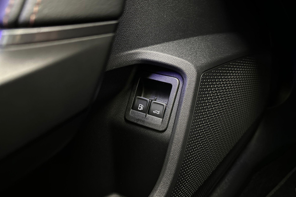 CUPRA Leon Sportstourer (HVV21L) met abonnement