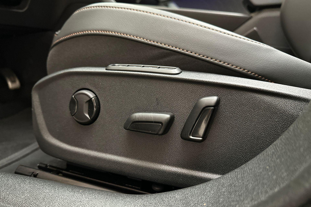 CUPRA Leon Sportstourer (HVV21L) met abonnement