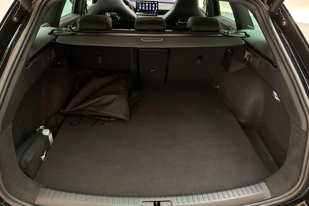 CUPRA Leon Sportstourer (HVV21L) met abonnement