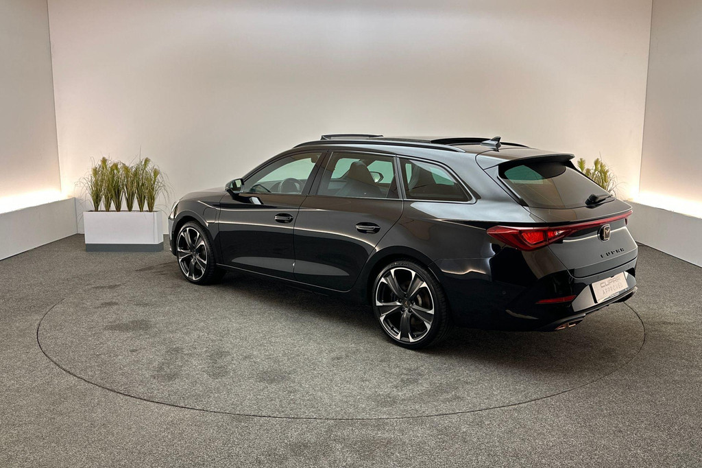 CUPRA Leon Sportstourer (HVV21L) met abonnement