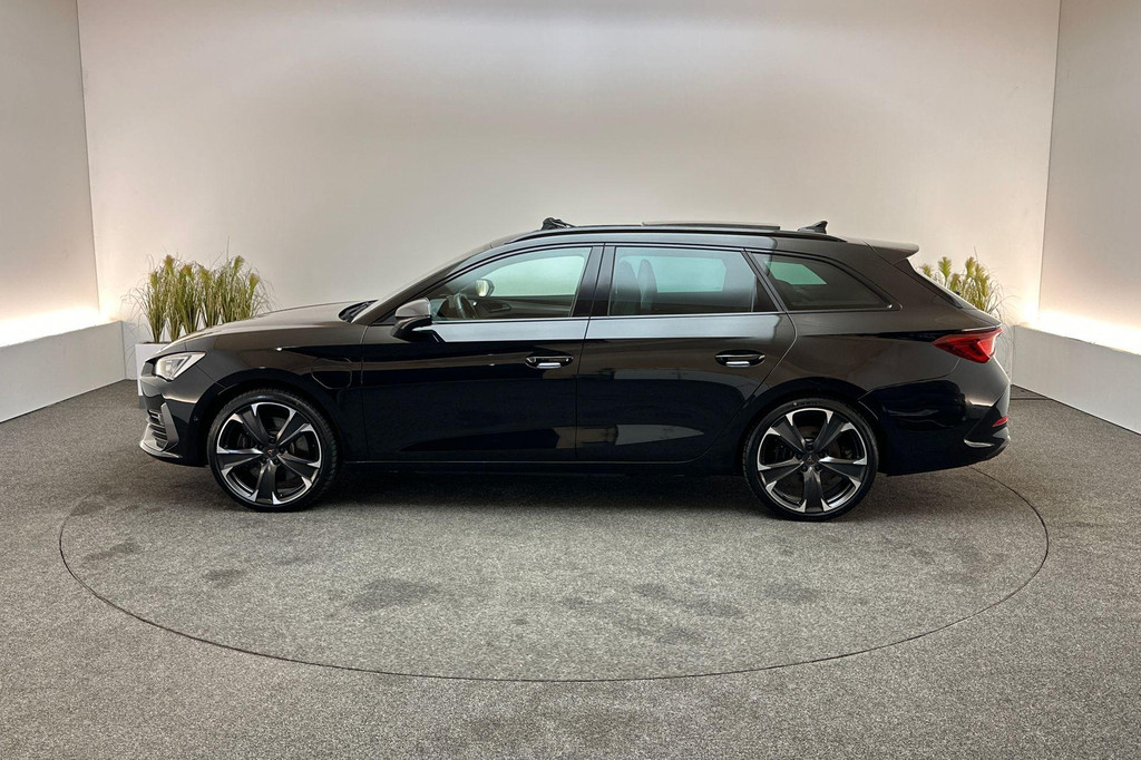 CUPRA Leon Sportstourer (HVV21L) met abonnement