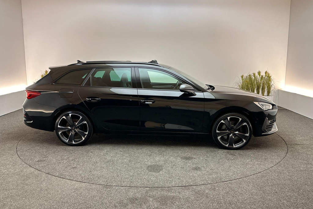 CUPRA Leon Sportstourer (HVV21L) met abonnement