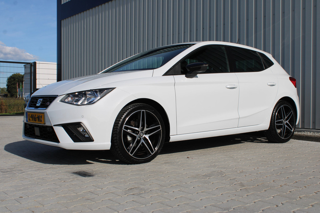 Seat Ibiza (L916NX) met abonnement