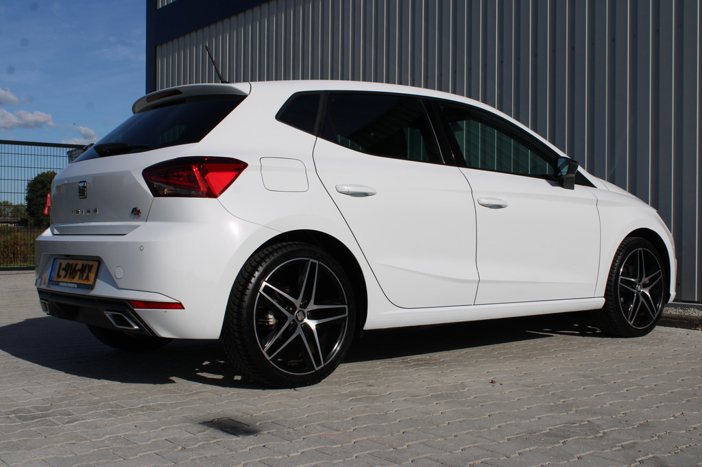 Seat Ibiza (L916NX) met abonnement