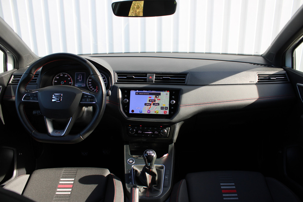 Seat Ibiza (L916NX) met abonnement