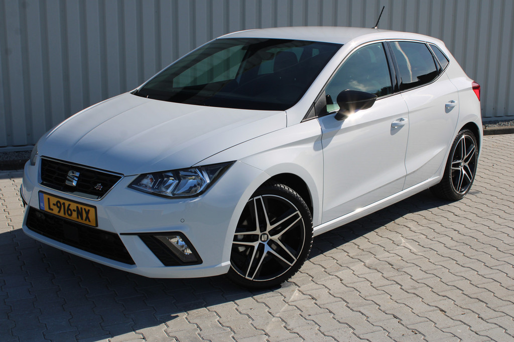 Seat Ibiza (L916NX) met abonnement