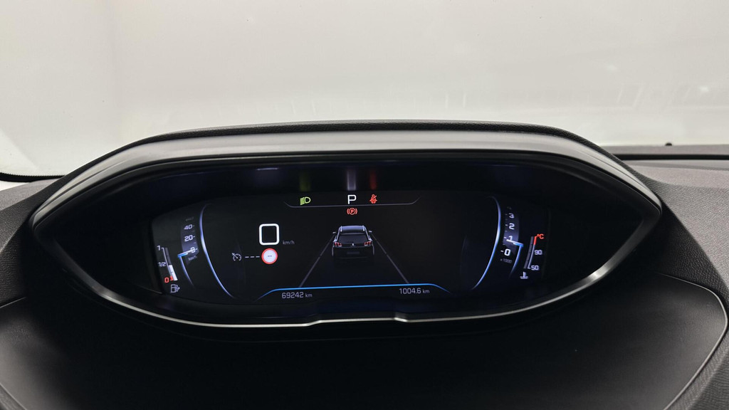 Peugeot 5008 (S798FD) met abonnement