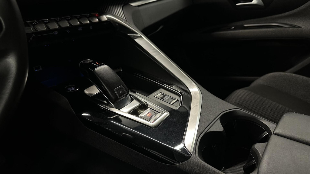 Peugeot 5008 (S798FD) met abonnement