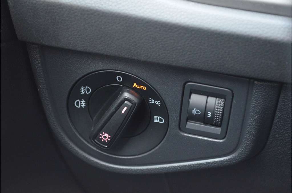 Volkswagen Polo (J721HJ) met abonnement