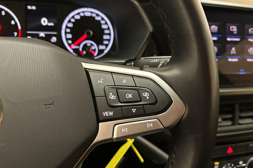 Volkswagen T-Cross (X466DS) met abonnement