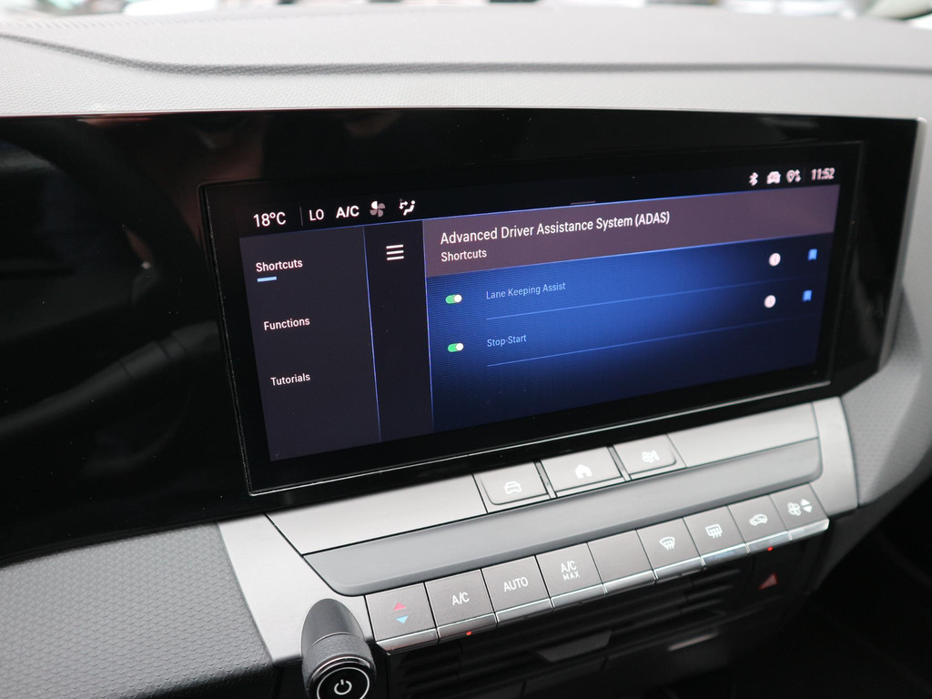 Opel Astra (T438GH) met abonnement