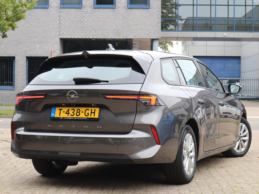 Opel Astra (T438GH) met abonnement