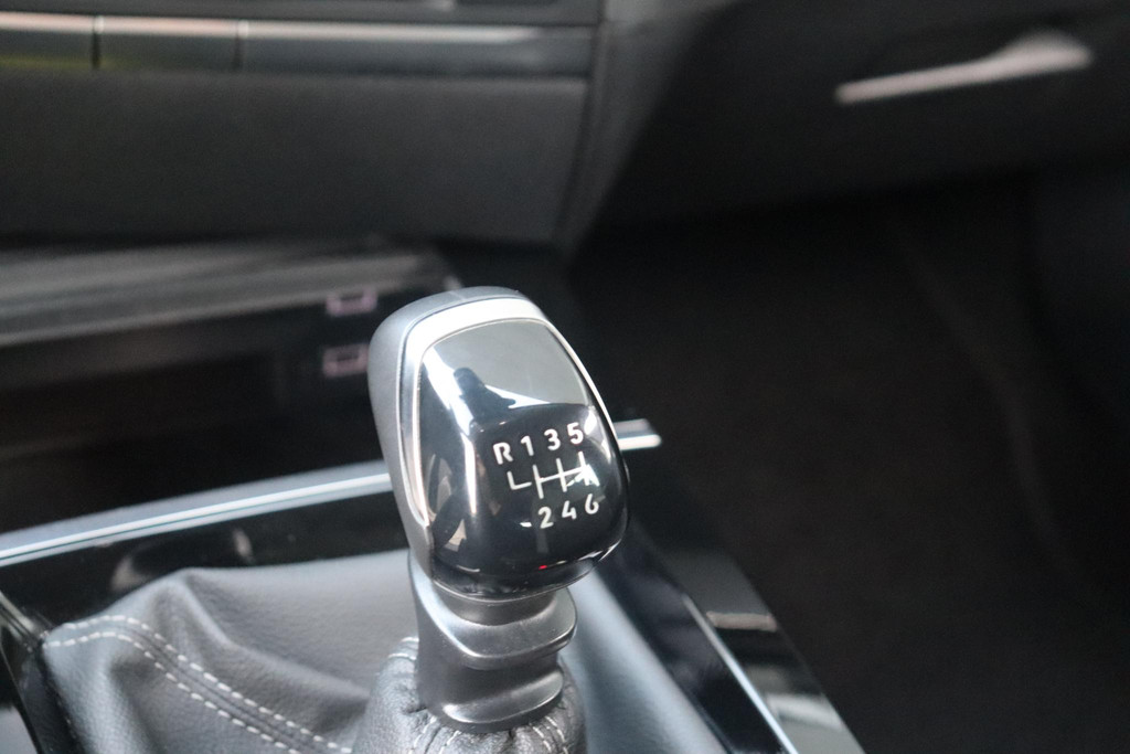 Opel Astra (T447GH) met abonnement