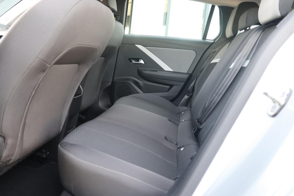 Opel Astra (T447GH) met abonnement