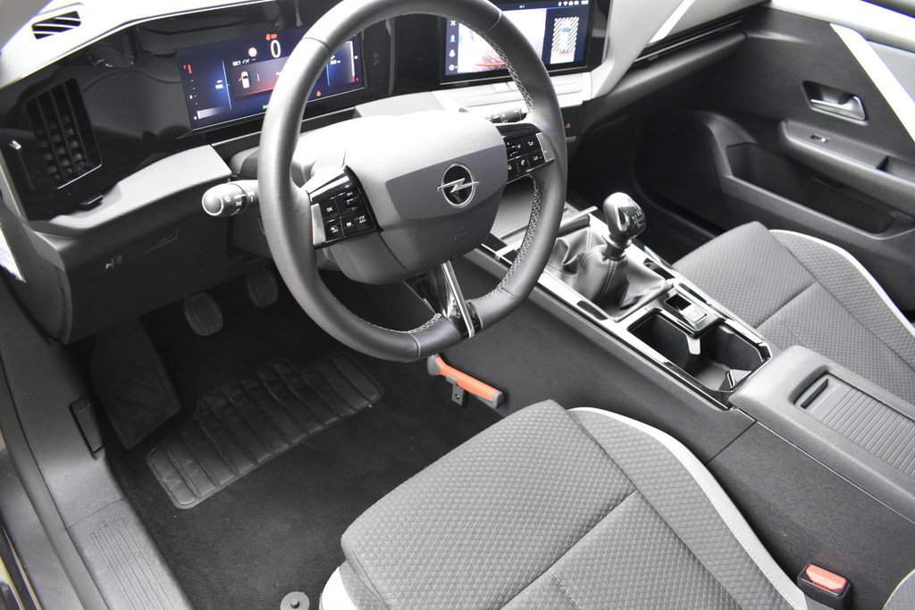 Opel Astra (T439JG) met abonnement