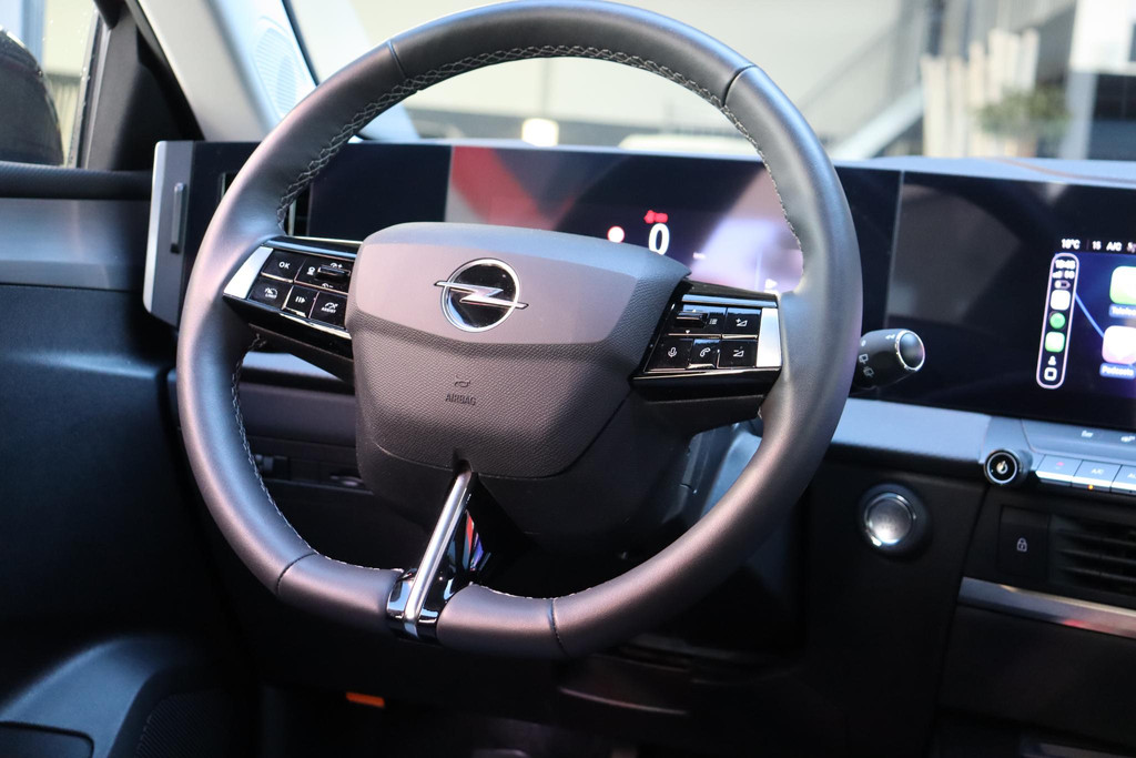 Opel Astra (T819FD) met abonnement