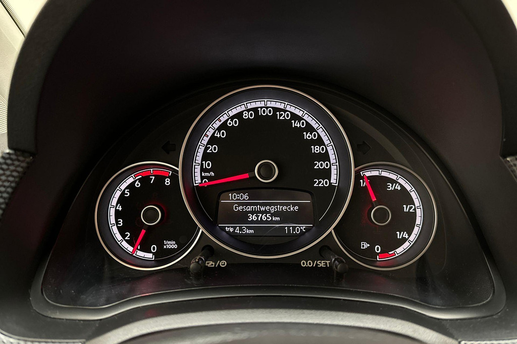 Volkswagen up! (T636TF) met abonnement