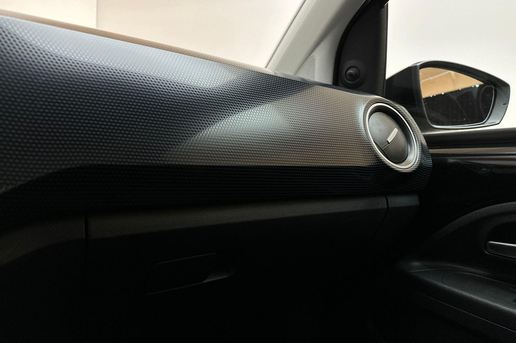 Volkswagen up! (T636TF) met abonnement